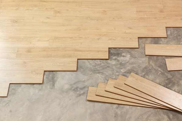 Laminate vs Engineered Hardwood